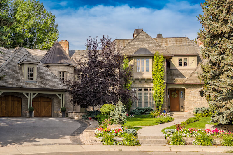 Luxury estate home in Bel-Aire, Calgary