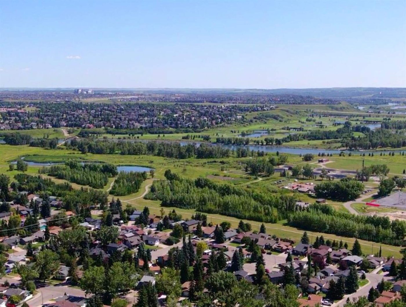 Deer Run neighbourhood in Calgary