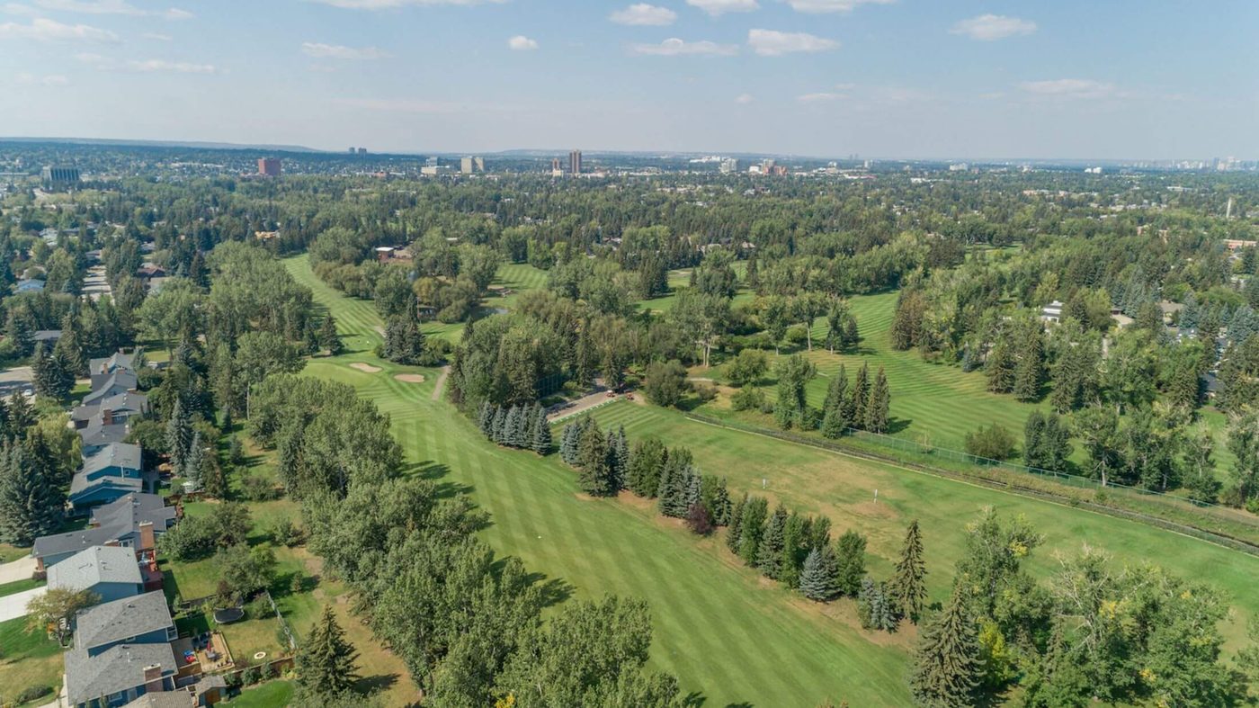Maple Ridge neighbourhood in Calgary